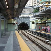 stazione Brignole - entrata nella galleria