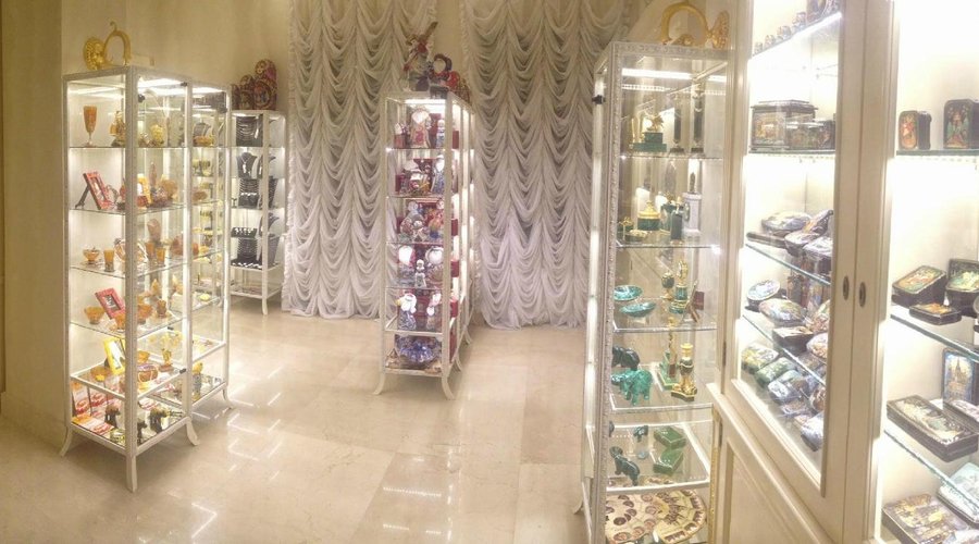 Shop Hermitage