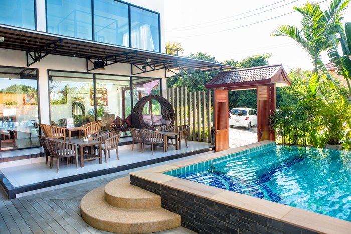 MIRACLE HOUSE - Hotel Reviews (Phuket/Rawai)