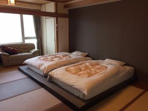 客室 & スイート