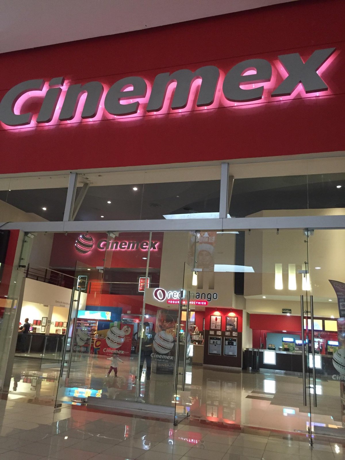 Cinemex (Playa del Carmen) - Lo que se debe saber antes de viajar -  Tripadvisor