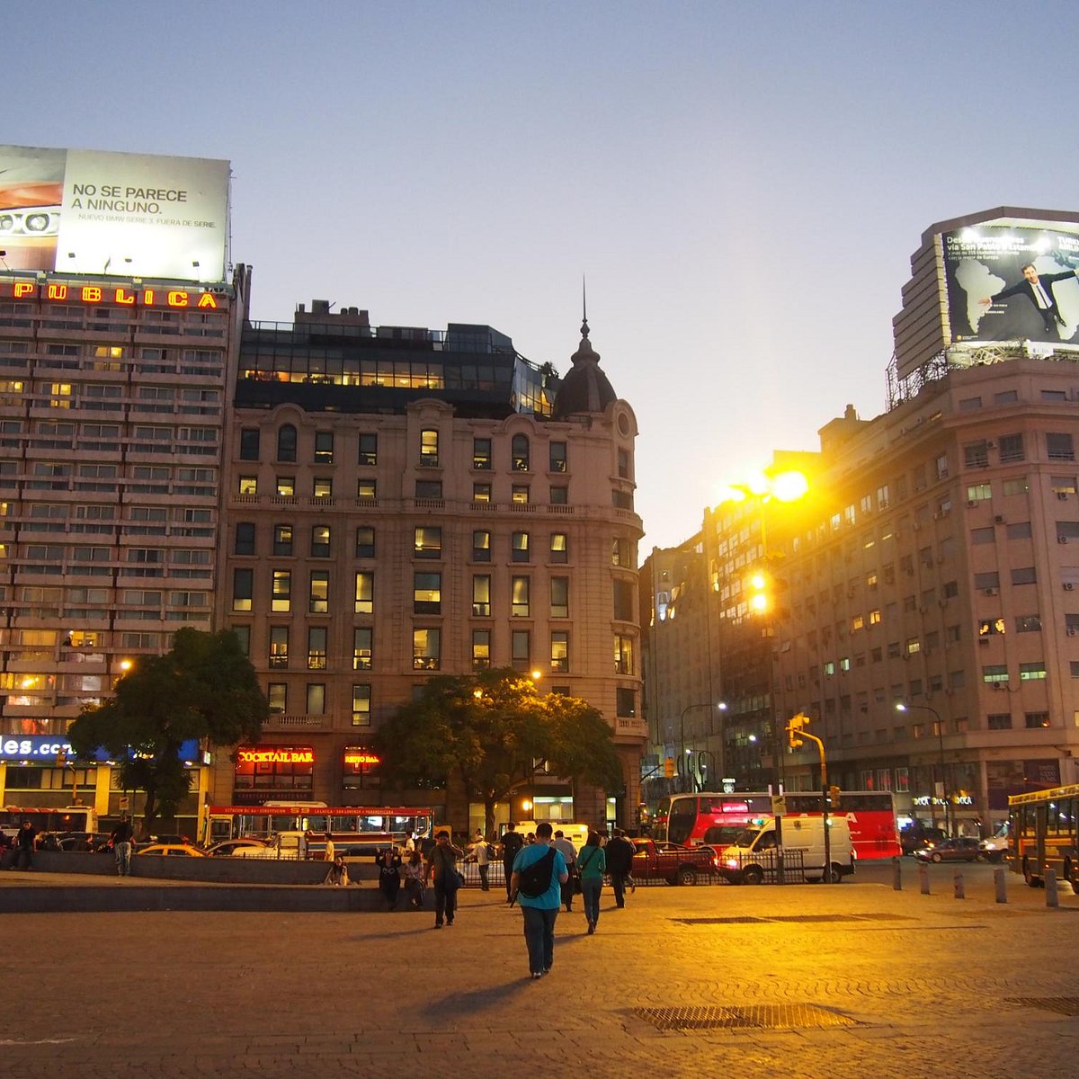 Avenida Corrientes Buenos Aires Lo Que Se Debe Saber Antes De Viajar Tripadvisor 