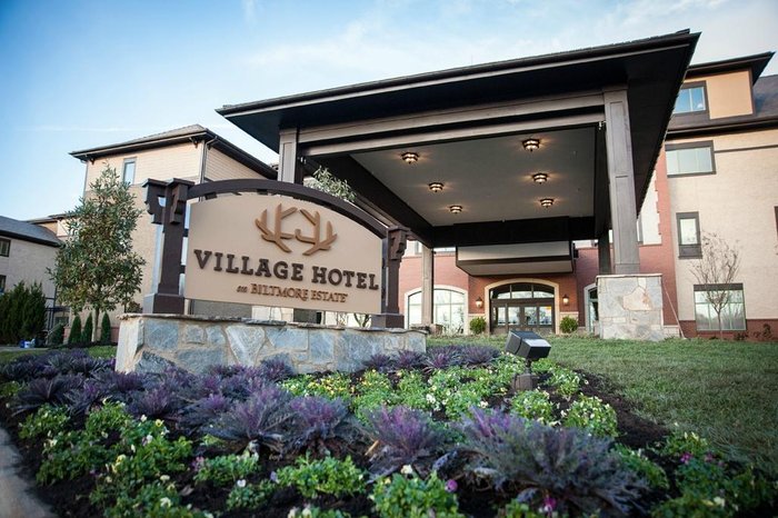 VILLAGE HOTEL ON BILTMORE ESTATE - Updated 2023 Prices & Reviews ...