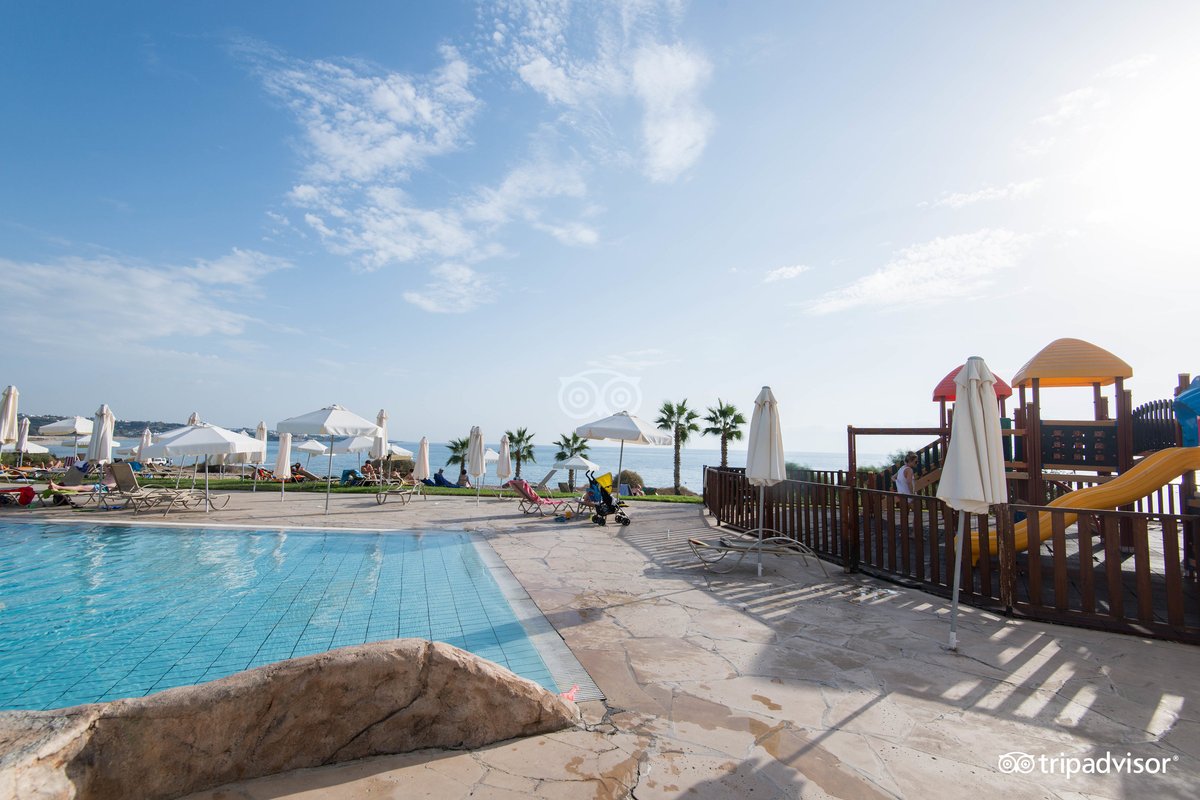 Kapetanios Aqua Resort Pool: Pictures & Reviews - Tripadvisor