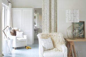 Room & Suite
