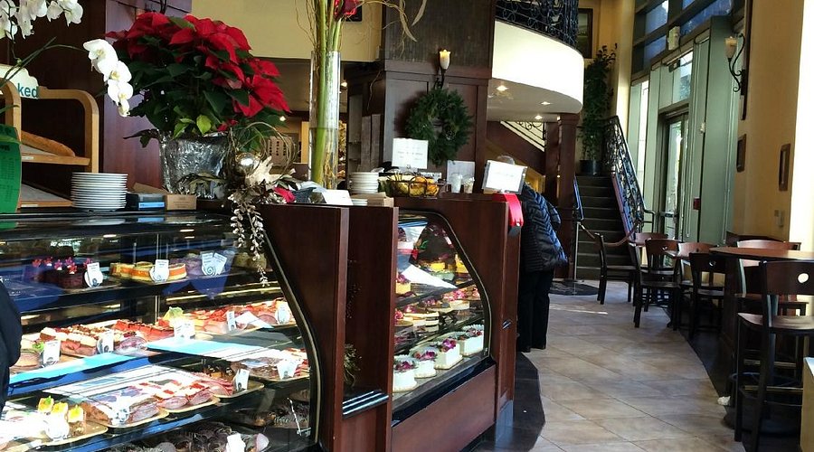Bijan Bakery and Cafe