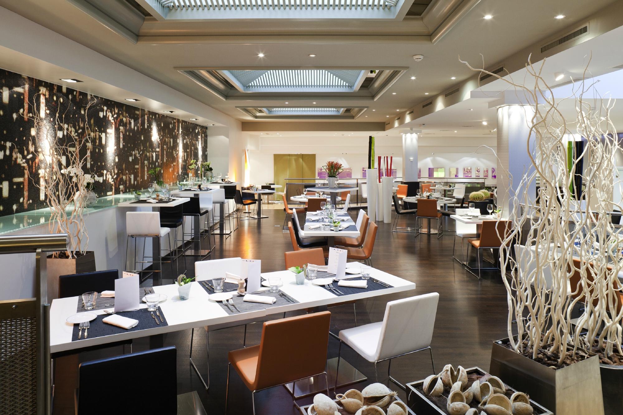 Hotel photo 32 of Novotel Geneve Centre.
