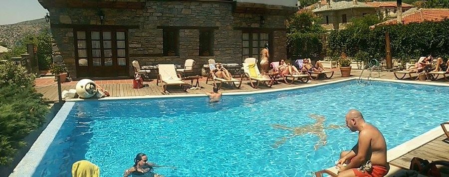 naoumidis guest house