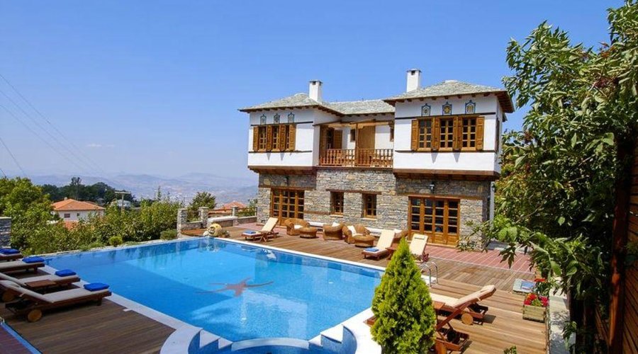 naoumidis guest house