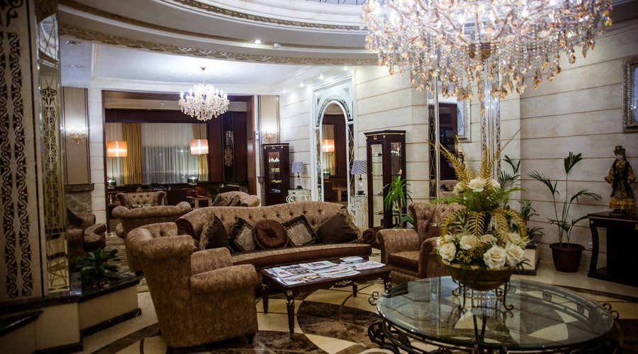 Hall / Reception