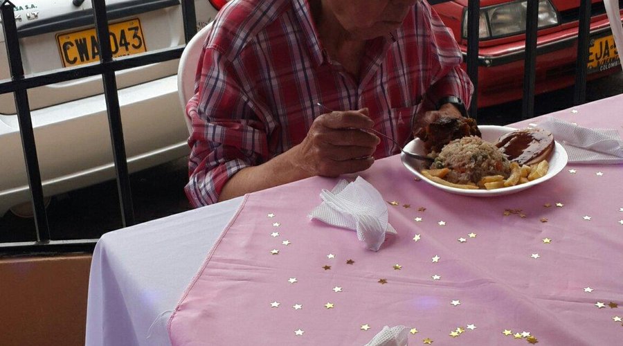 Con mi querido y Respetado padre