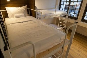 Room & Suite