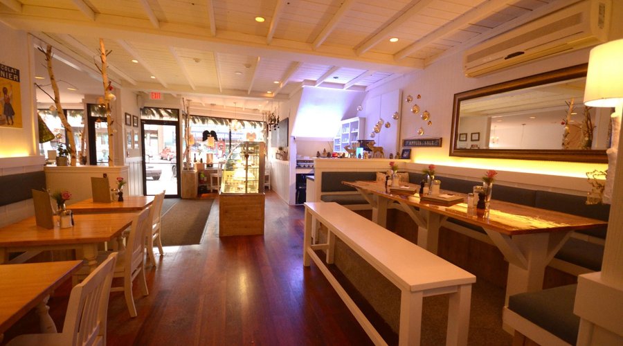 Leonhard's Café & Restaurant