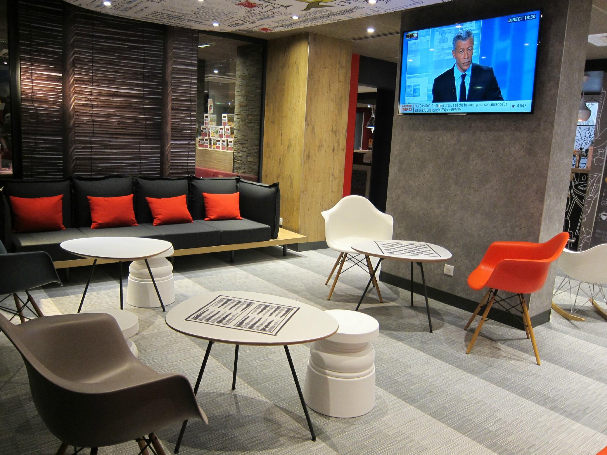 Hotel photo 1 of Ibis Lyon Villefranche Sur Saone.
