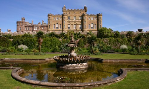 castle and foutain court