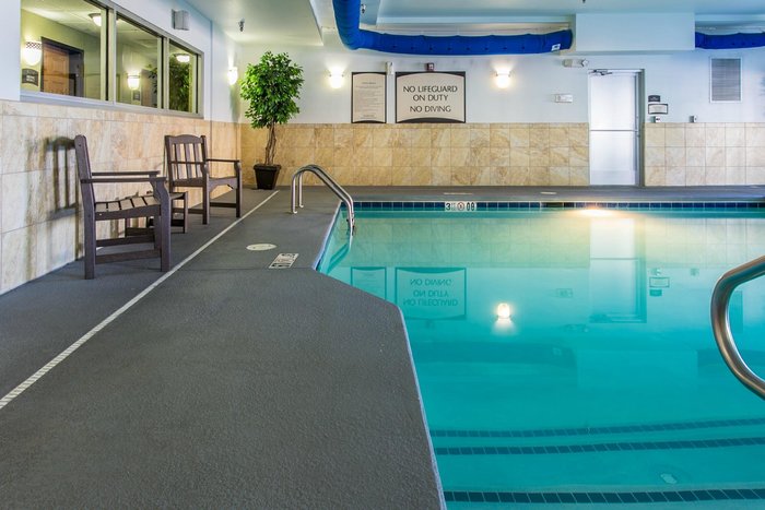 Staybridge Suites Chattanooga-Hamilton Place, an IHG hotel Pool ...