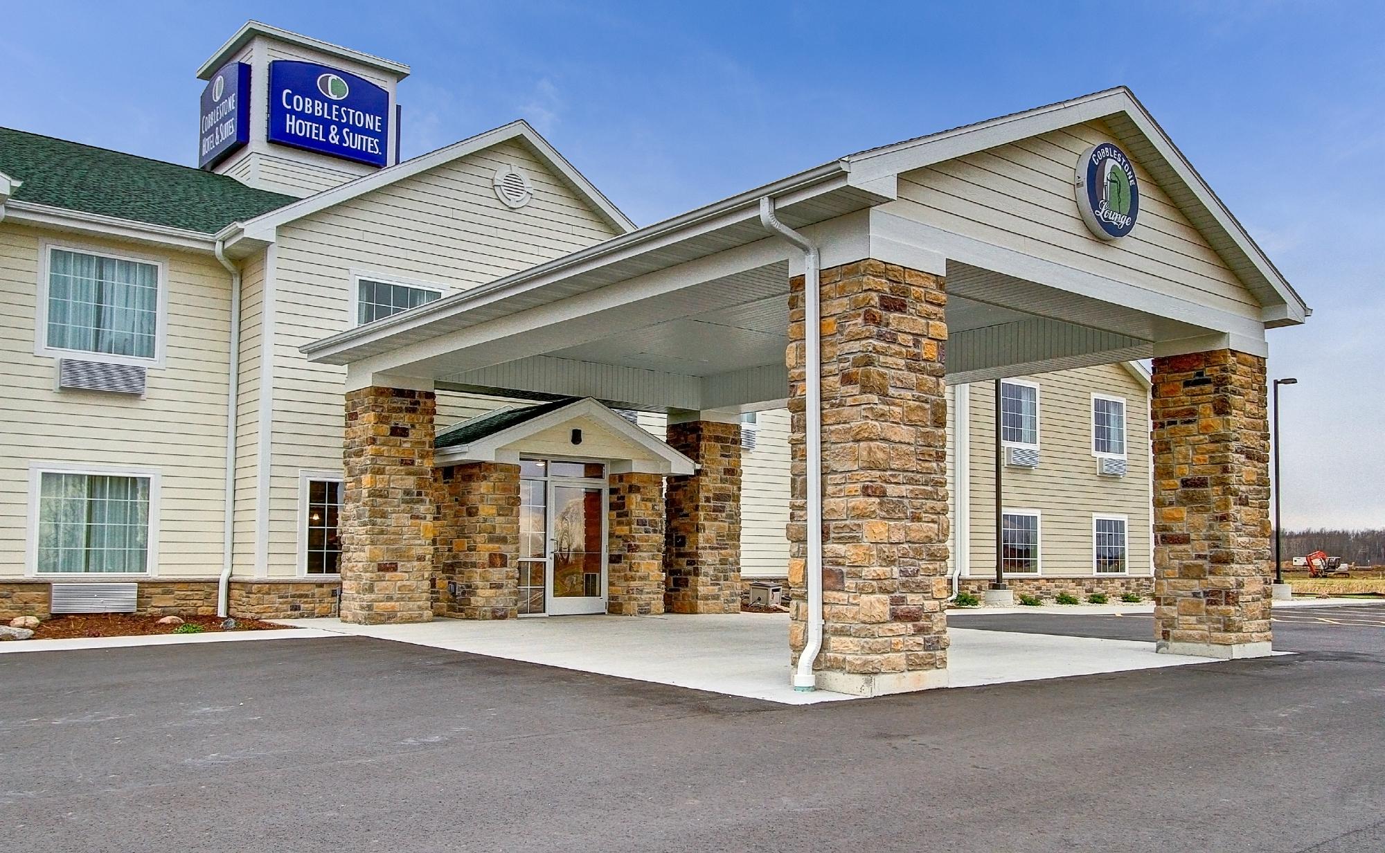 COBBLESTONE HOTEL & SUITES - Updated 2024 Reviews, Photos & Prices