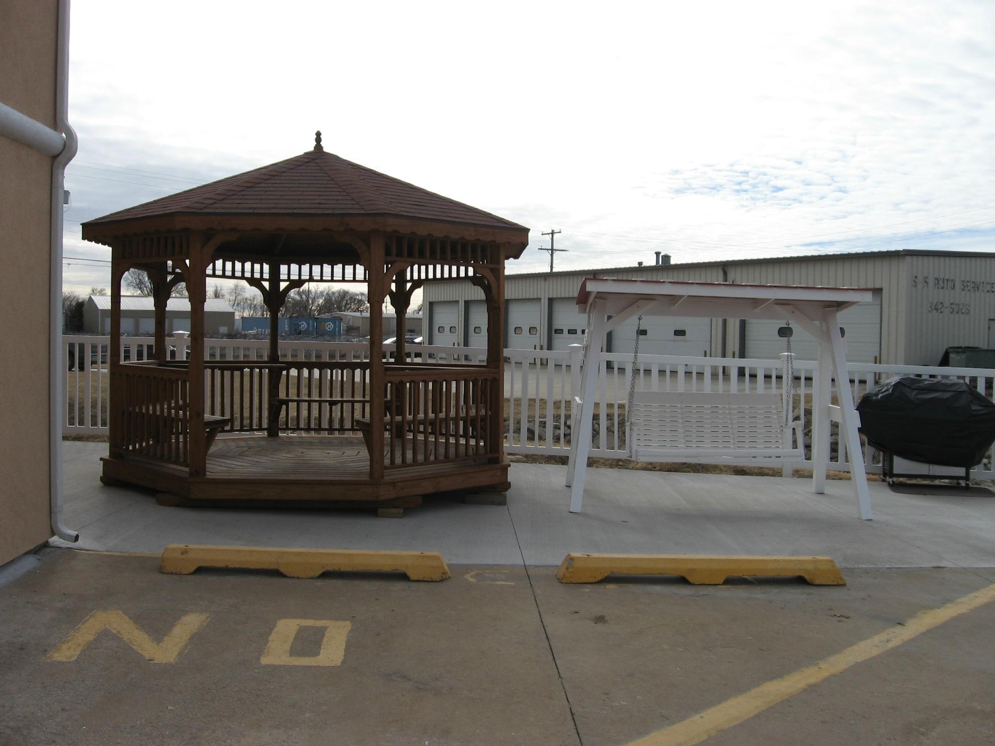 Hotel photo 22 of Super 8 by Wyndham Emporia.
