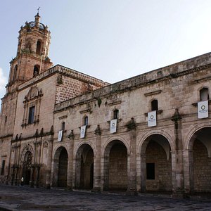 Santuario de Guadalupe y Exconvento de San Diego, Morelia Santuario de Guadalupe y Exconvento de San Diego, Morelia