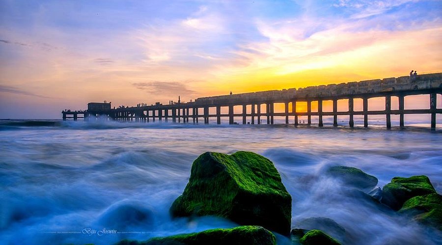 Valiyathura Pier: Exploring Kerala's Hidden Coastal Gem Valiyathura Pier: Exploring Kerala's Hidden Coastal Gem