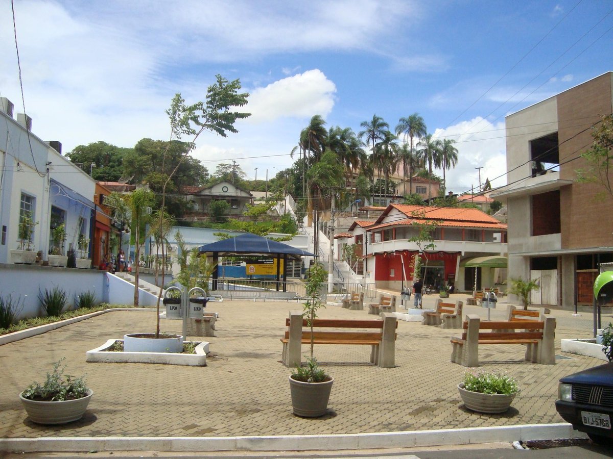Calçadão de Águas de São Pedro - ATUALIZADO 2023 O que saber antes de ir -  Sobre o que as pessoas estão falando - Tripadvisor