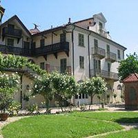Casa Zuccala veduta dai giardini