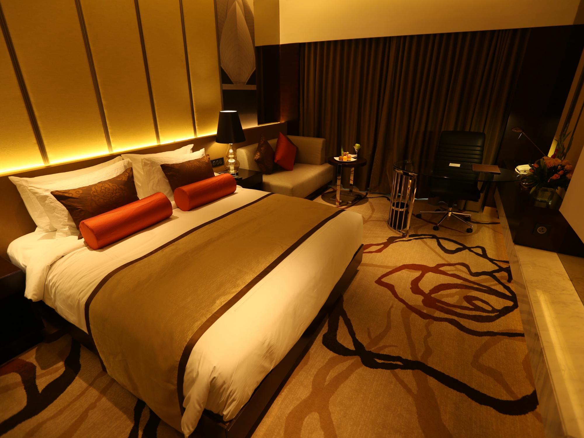 Hotel photo 11 of Pride Plaza Hotel.