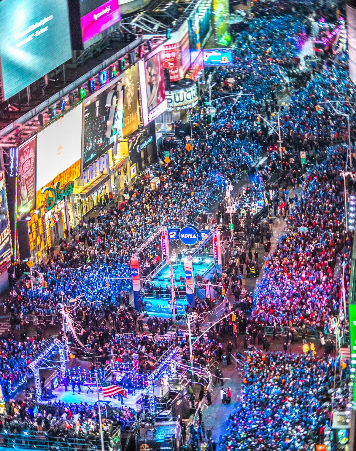 La foule massée sur Times Square pour le Nouvel An