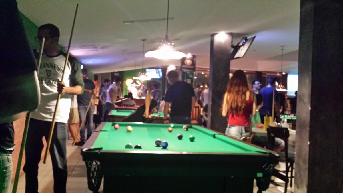 Lugar agradável para quem gosta de sinuca - Avaliações de viajantes -  Zapatta Snooker Bar - Tripadvisor