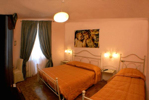 B&B LE CAMPANE - Prices & Hotel Reviews (Ferrara, Italy)