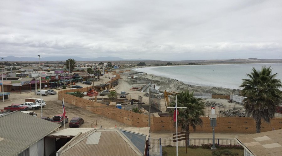 Vista de la Playa Grande desde las alturas deTongoy