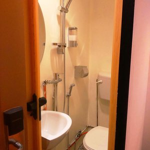 Toilet and Shower for each room.
