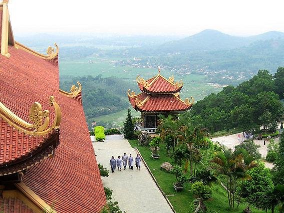 Truc Lam An Tam Zen Monastery image