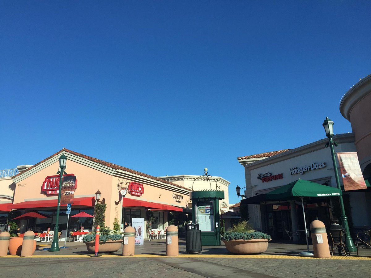 Carlsbad Premium Outlets - All You Need to Know BEFORE You Go