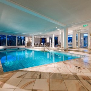 Wellness, Innenpool