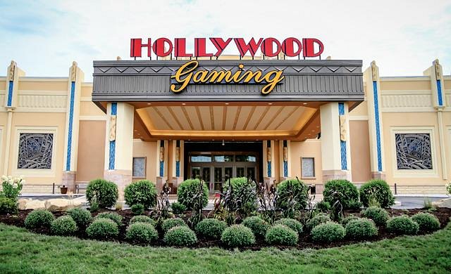 Hollywood Gaming Mahoning Valley Race Course (Youngstown ...