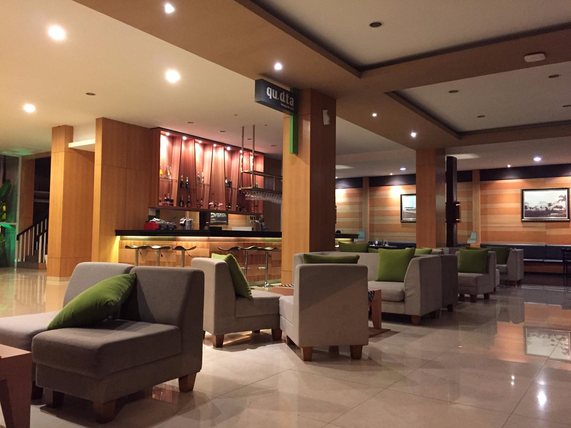 OASIS SILIWANGI HOTEL BANDUNG - Boutique Hotel Reviews, Photos, Rate ...