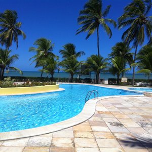 Piscina e mar em perfeita harmonia!