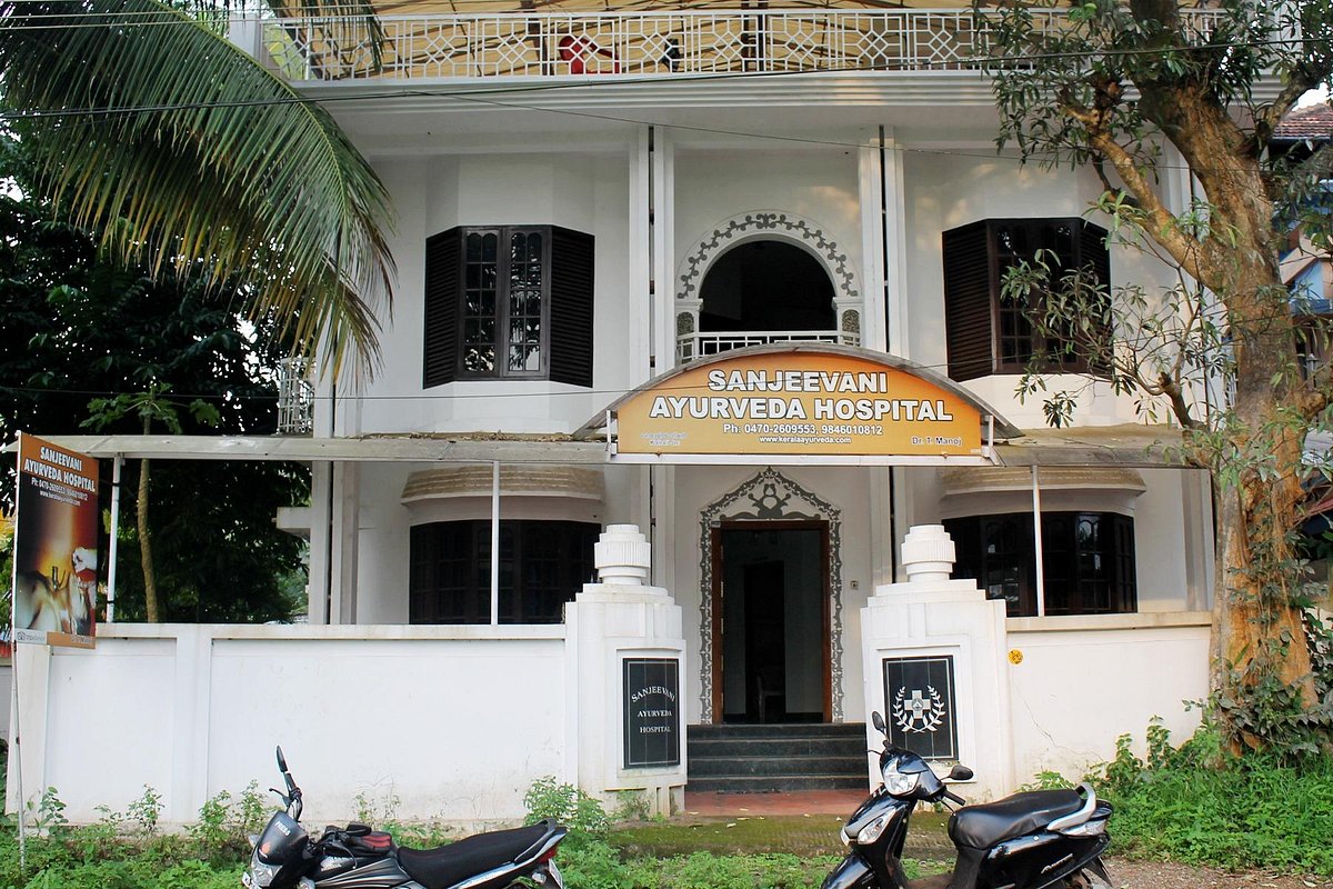 Sanjeevani Ayurveda and Yoga Center (Varkala Town) 2022 Qué saber