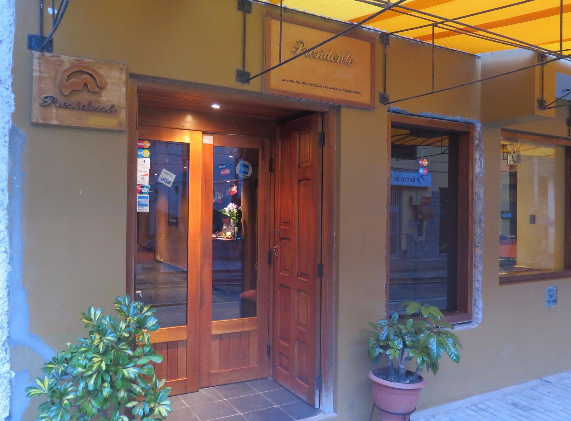 Hotel Presidente by null