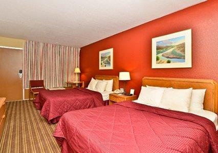 RODEWAY INN EAST - Prices & Hotel Reviews (Albuquerque, NM)