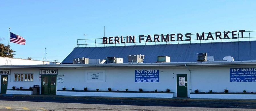 Berlin Farmers Market image