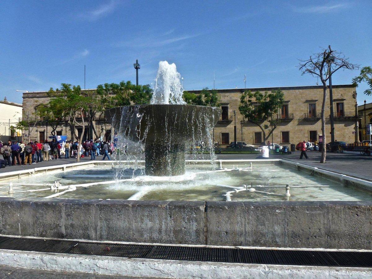 PLAZA DE LAS AMÉRICAS (Guadalajara) - Qué SABER antes de ir