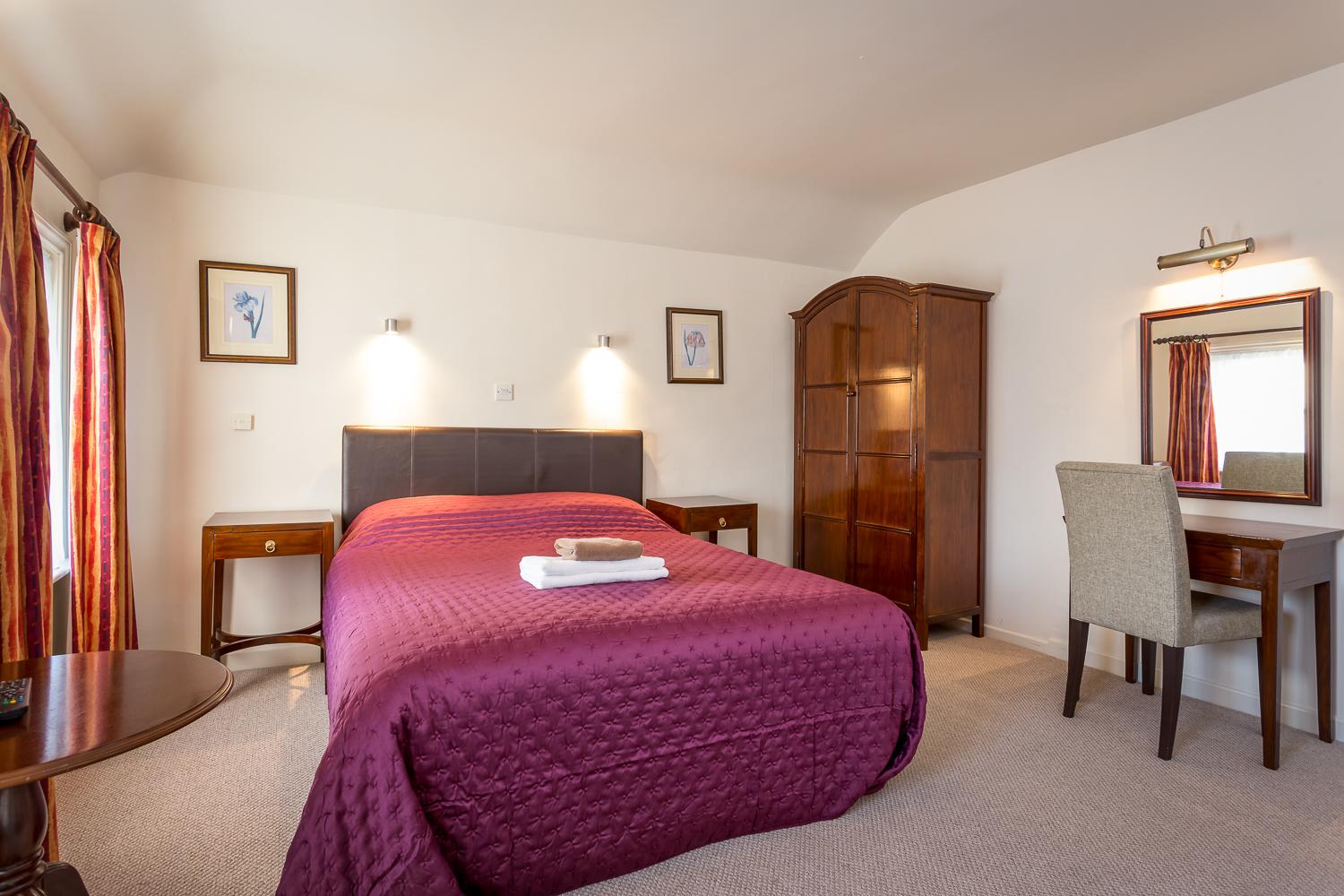 THE ABBEY HOTEL - Updated 2022 Prices & Inn Reviews (Tewkesbury, England)