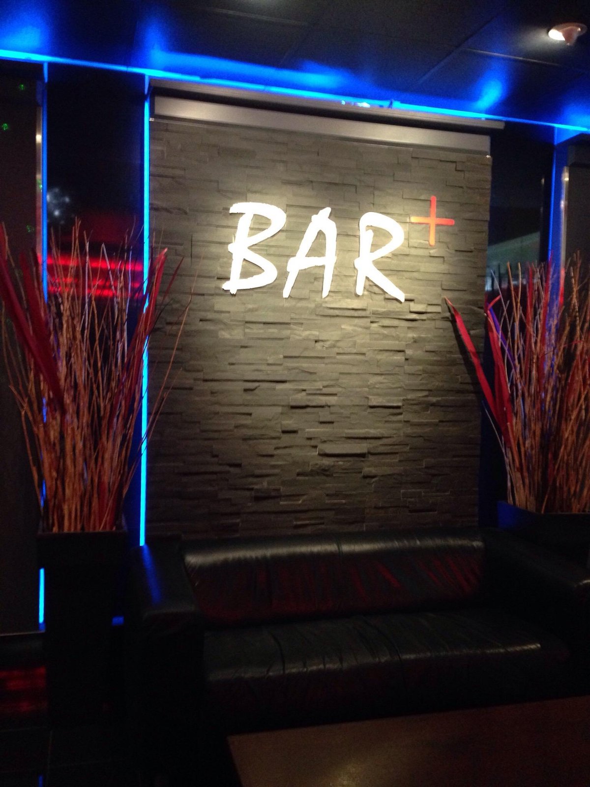 Bar+ Karaoke, Торонто: лучшие советы перед посещением - Tripadvisor