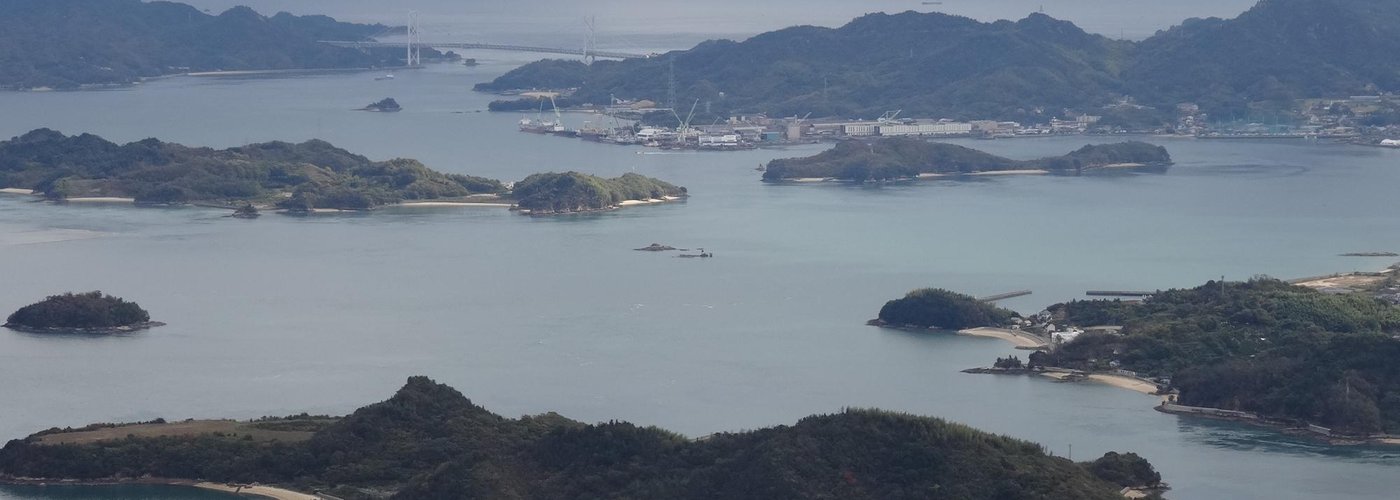 筆影山から約３㎞更に奥に入ったところに竜王山展望台があります。標高は約100ｍ程高くなり視界がさらに開けます。