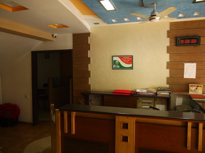 hotel safari inn ahmedabad