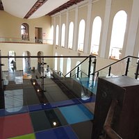 Interior desde 2 piso del Centro de arte contemporáneo.