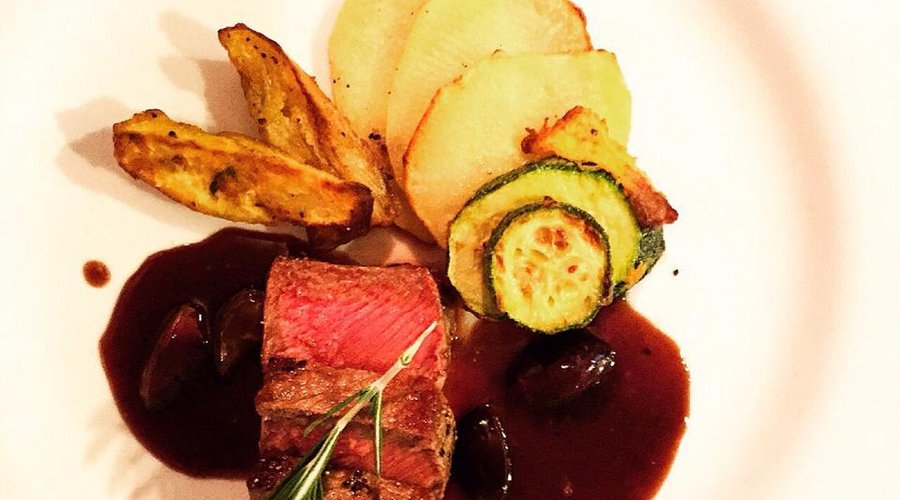 Tagliata di Manzo con verdure Grigliate