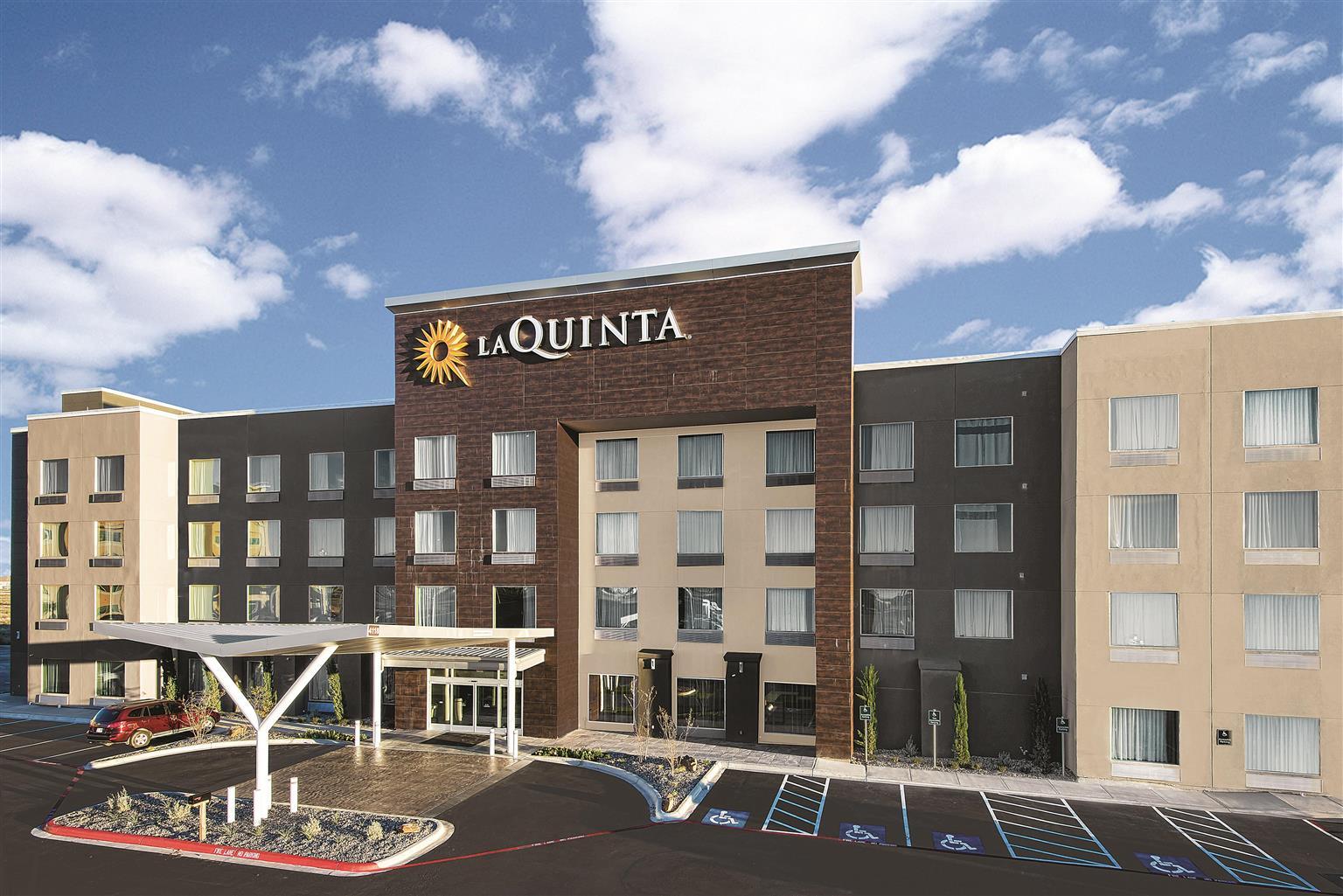 Hotel photo 54 of La Quinta Inn & Suites by Wyndham Odessa N. - Sienna Tower.